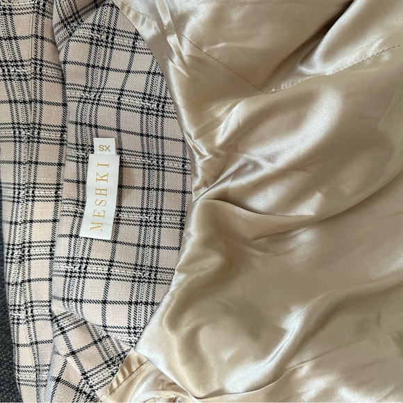 Meshki Cropped Blazer - Beige, Plaid (XS) - Picture 4 of 6